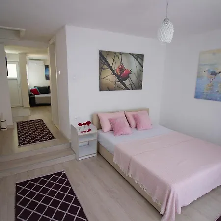 Nedo شقة موستار